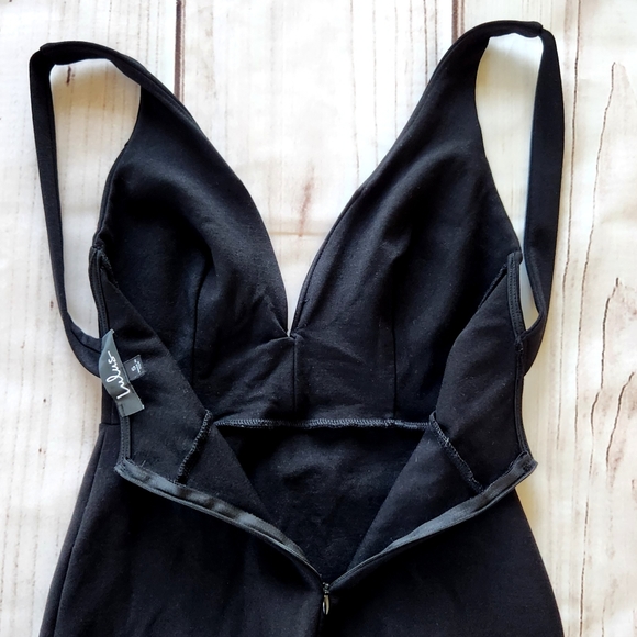 **SOLD** Lulus "Perfect Pick Black Bodycon" V-neck Mini Sheath Dress | Size S - Picture 9 of 15